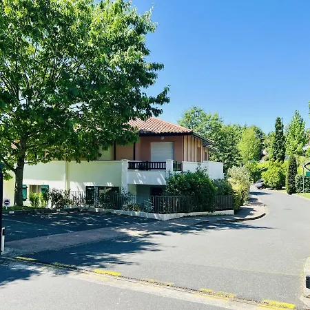 : T2 Confortable Avec Wifi Et Parking - Fr-1-495-72 * Cambo-les-Bains
