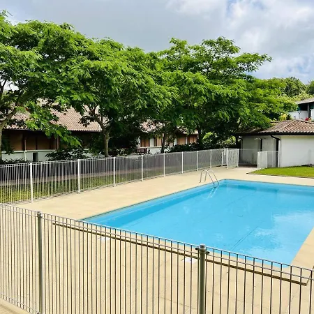 아파트 T2 Avec Piscine, Proche Thermes, Parking Souterrain Et Terrasse - - Fr-1-495-72